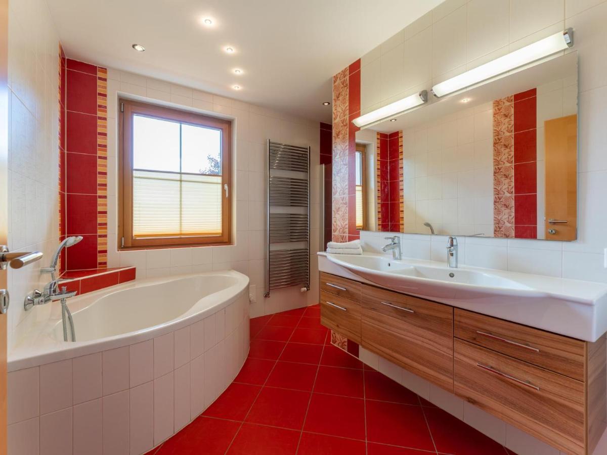 Elisabeth Xl Apartment Mariapfarr Luaran gambar